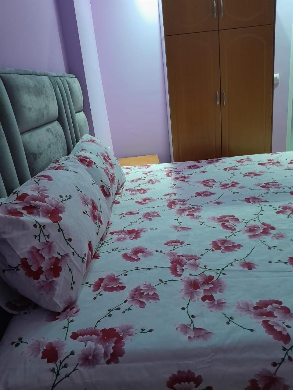Vila Lida Саранда Экстерьер фото